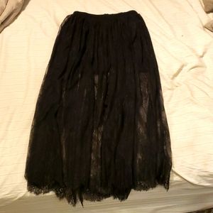 Forever 21 black lace skirt